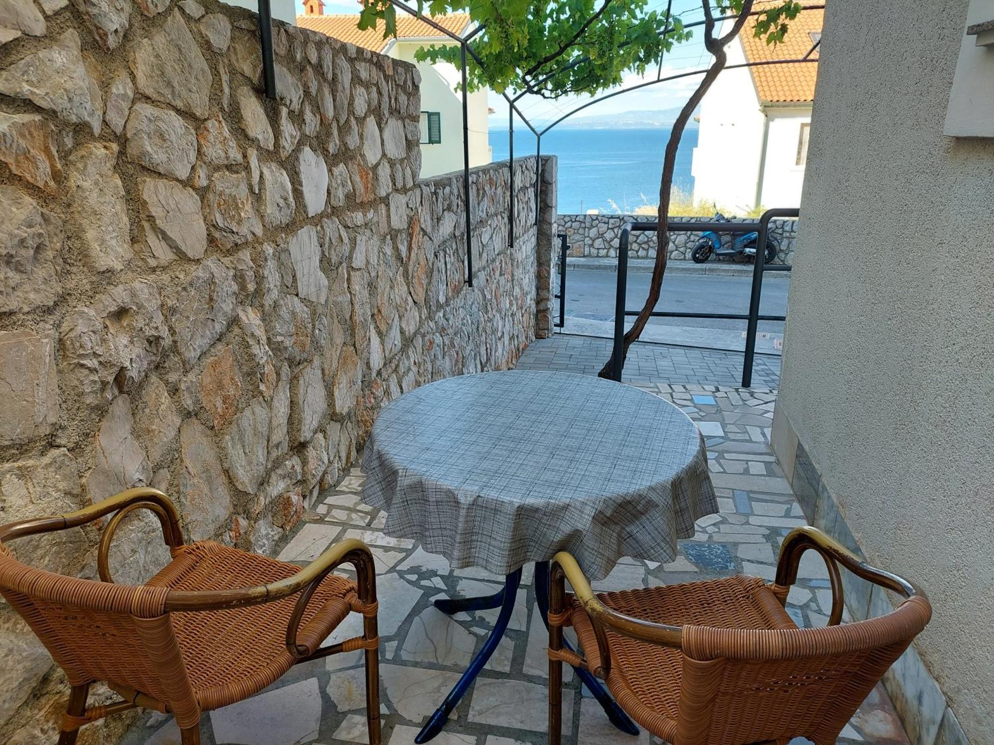 Apartments Suncica Mali Losinj Ngoại thất bức ảnh